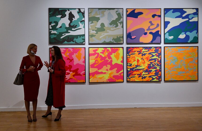 В Москве открылась выставка "Я, Энди Уорхол" 25 фото