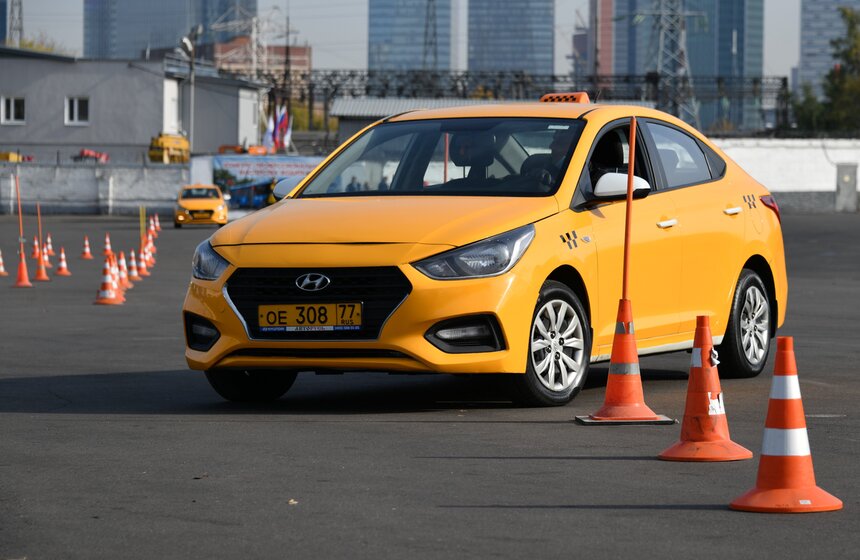 Конкурс профессионального мастерства водителей такси прошел в Москве 6 фото