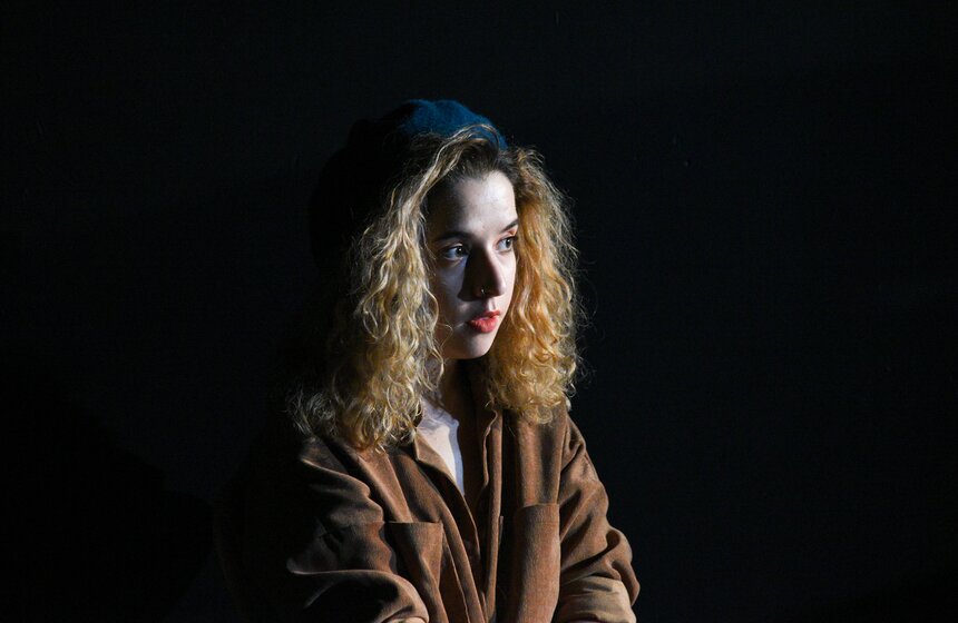 Спектакль "Пещера" состоялся в Центре имени Мейерхольда 5 фото