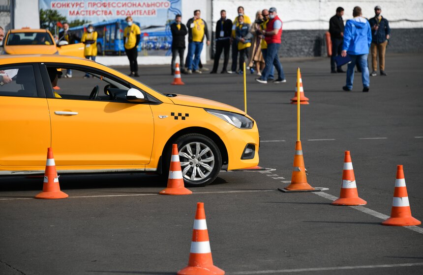 Конкурс профессионального мастерства водителей такси прошел в Москве 15 фото