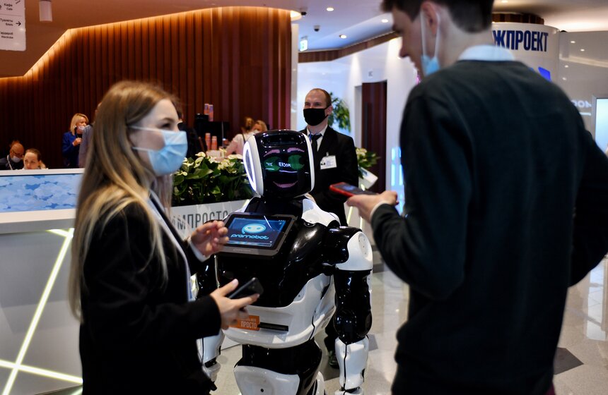 В парке "Зарядье" открылся Московский урбанистический форум 8 фото