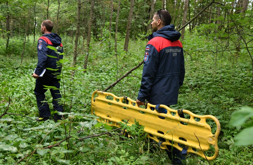 В деревне Зыбино прошла тренировка по эвакуации заблудившихся в лесу 11 фото