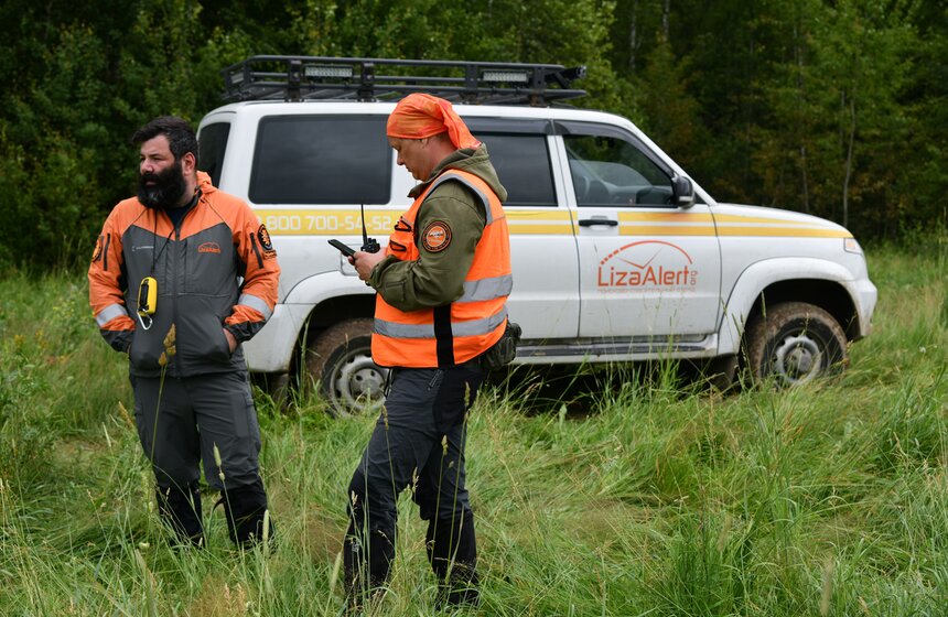 В деревне Зыбино прошла тренировка по эвакуации заблудившихся в лесу 10 фото