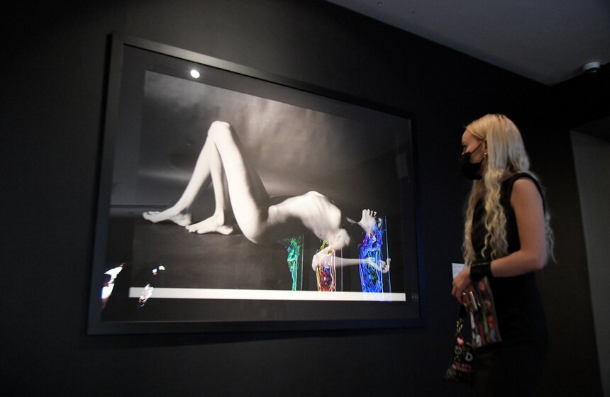 В ММОМА открылась выставка Стаса Намина "Противостояние" 22 фото