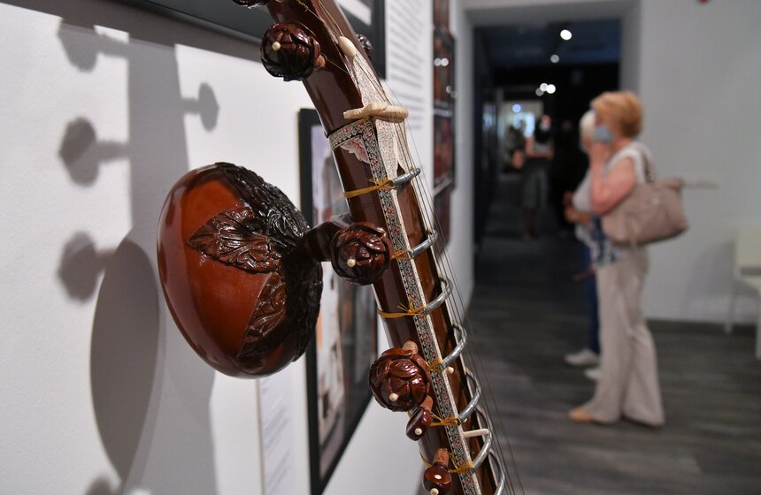 В ММОМА открылась выставка Стаса Намина "Противостояние" 6 фото