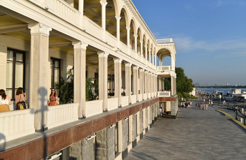 Впервые торжественные регистрации брака прошли на Северном речном вокзале в Москве 3 фото