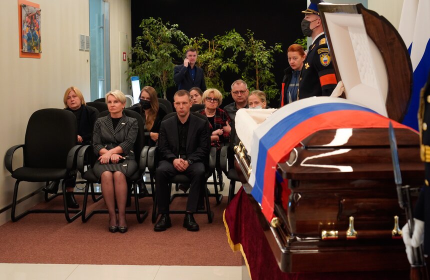 В Москве простились с Евгением Зиничевым 16 фото