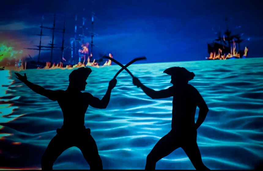 Шоу теней "The Fantastic Shadows" состоялось в столице 28 фото