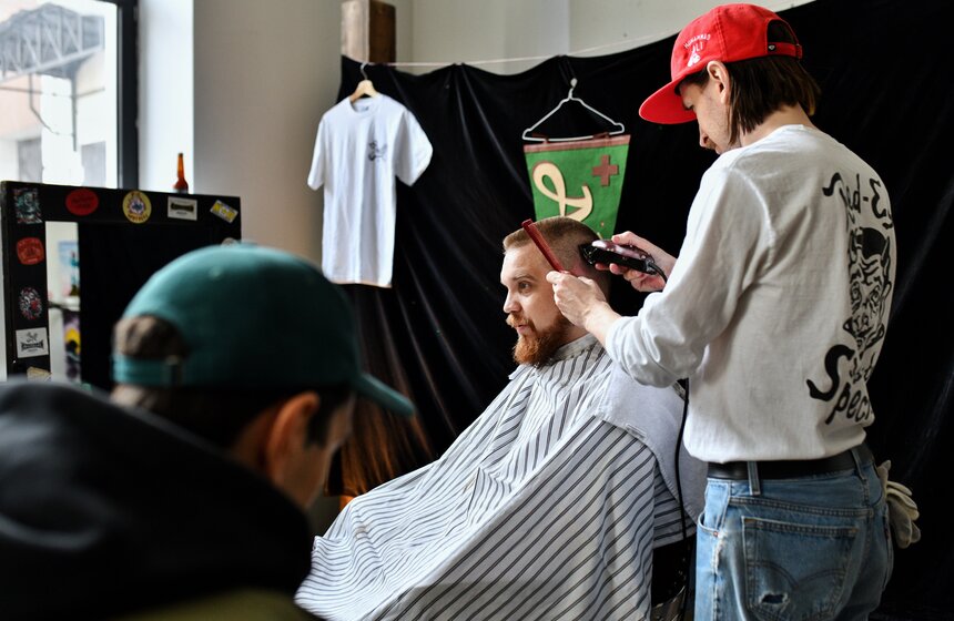 В Москве прошла выставка классических и кастомных автомобилей Wheels and Chains 9 фото