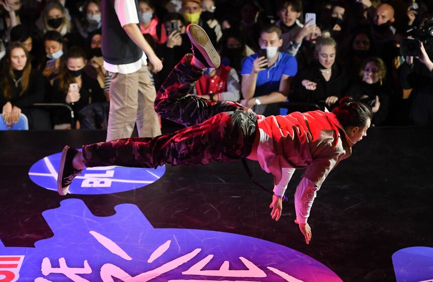 В Москве прошел чемпионат по уличным танцам Red Bull Dance Your Style 12 фото