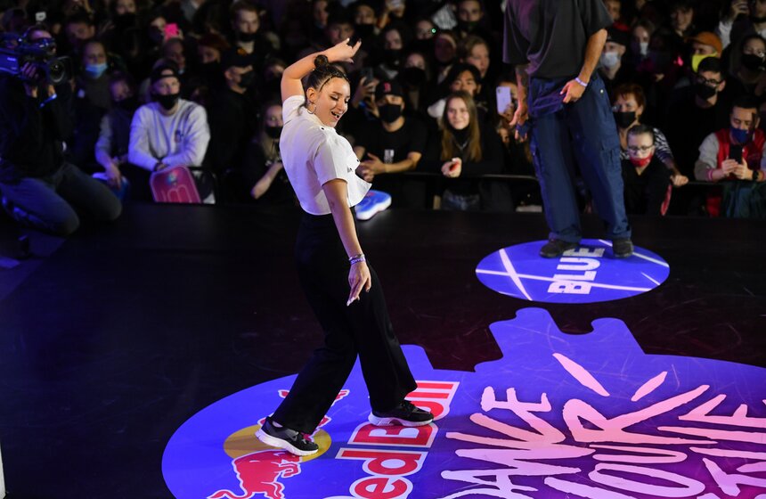 В Москве прошел чемпионат по уличным танцам Red Bull Dance Your Style 6 фото
