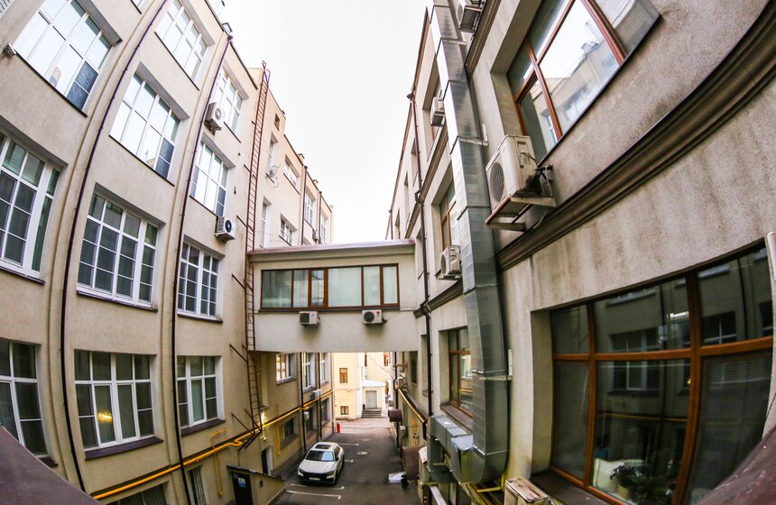 Прогулка по городу. Московские дворы-колодцы с оттенками Питера 7 фото