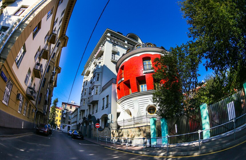 Прогулка по городу. Московские дворы-колодцы с оттенками Питера 27 фото