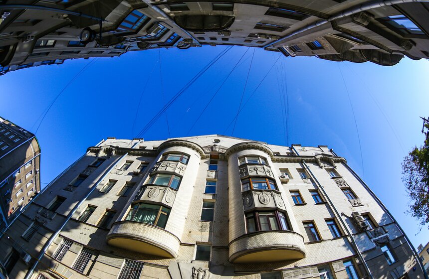 Прогулка по городу. Московские дворы-колодцы с оттенками Питера 21 фото