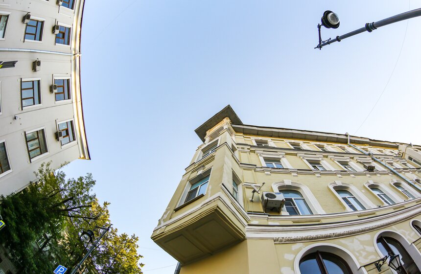 Прогулка по городу. Московские дворы-колодцы с оттенками Питера 13 фото