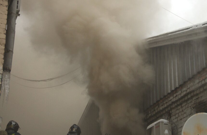 В офисном здании у Белорусского вокзала произошел пожар 6 фото