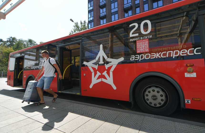 Автобусы "Аэроэкспресса" начали курсировать до терминала D аэропорта Шереметьево 7 фото