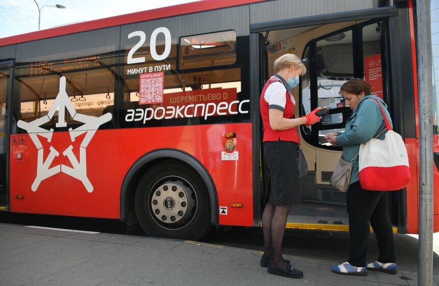 Автобусы "Аэроэкспресса" начали курсировать до терминала D аэропорта Шереметьево 4 фото