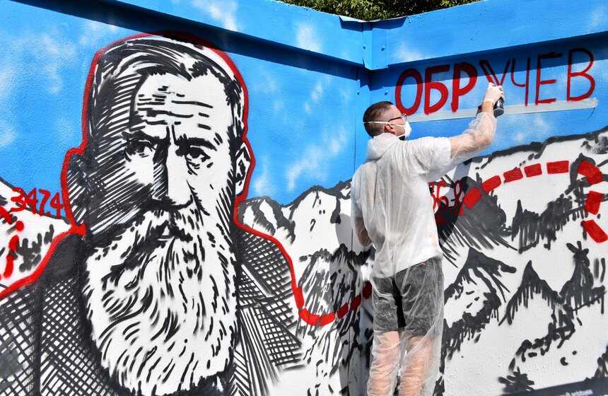 В столице презентовали проект нанесения граффити на технические здания 12 фото