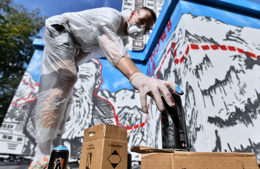 В столице презентовали проект нанесения граффити на технические здания 13 фото