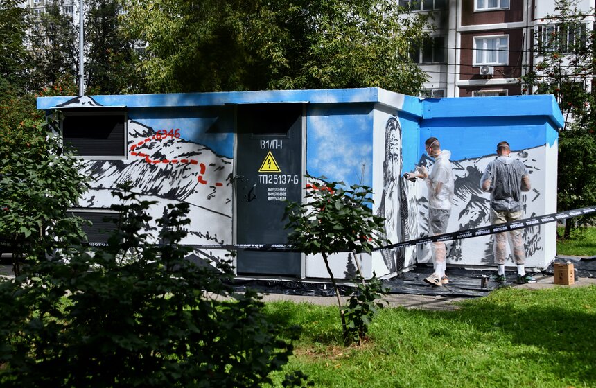 В столице презентовали проект нанесения граффити на технические здания 4 фото