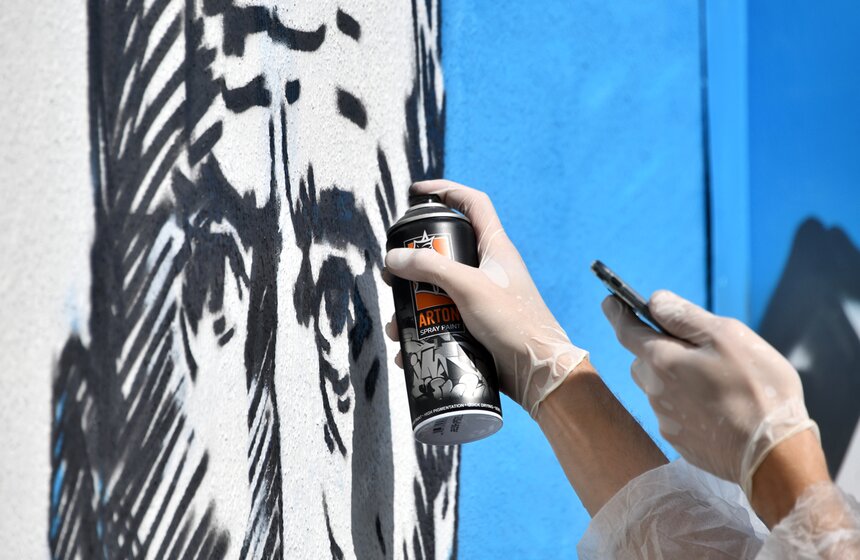 В столице презентовали проект нанесения граффити на технические здания 5 фото