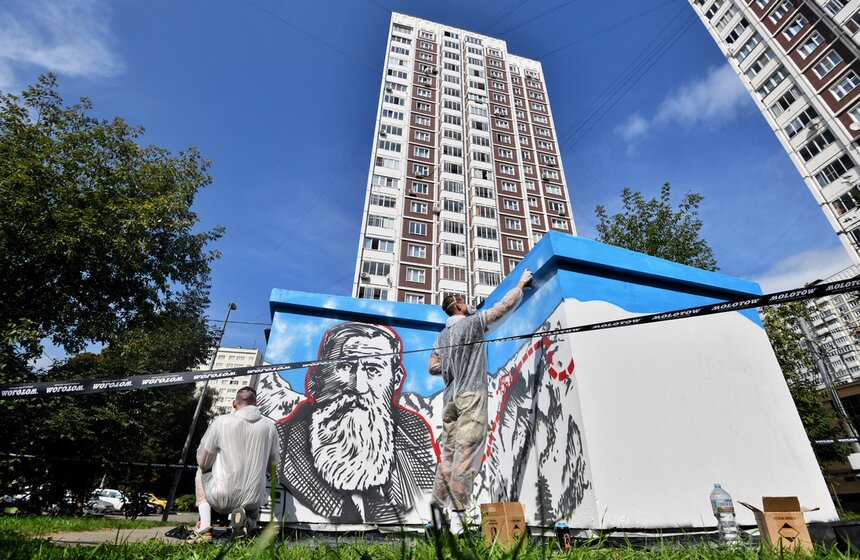 В столице презентовали проект нанесения граффити на технические здания 9 фото