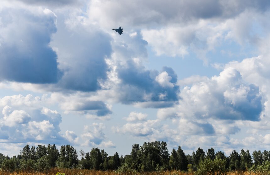 На аэродроме Кубинка прошла демонстрационная авиапрограмма 15 фото