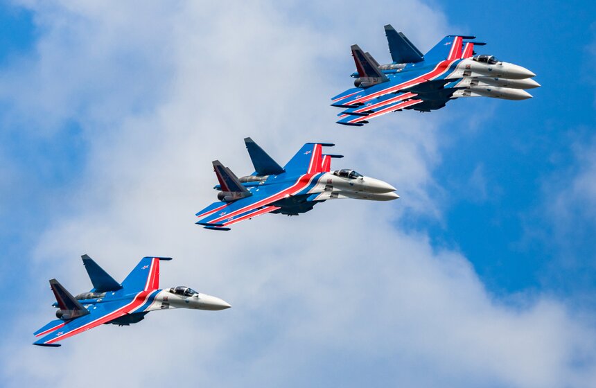 На аэродроме Кубинка прошла демонстрационная авиапрограмма 1 фото