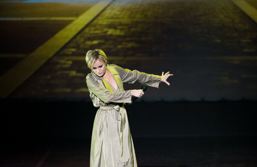 Патрисия Каас спела хиты Эдит Пиаф 4 фото