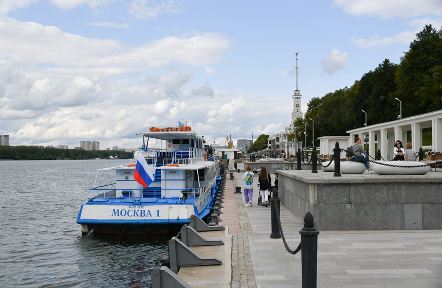 Речной трамвайчик вновь запустили от Северного речного вокзала до деревни Захарково 14 фото