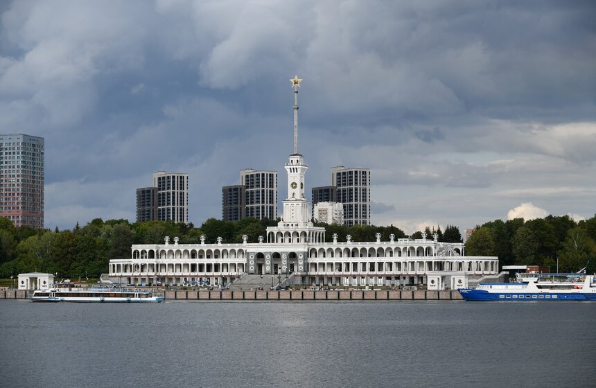 Речной трамвайчик вновь запустили от Северного речного вокзала до деревни Захарково 29 фото