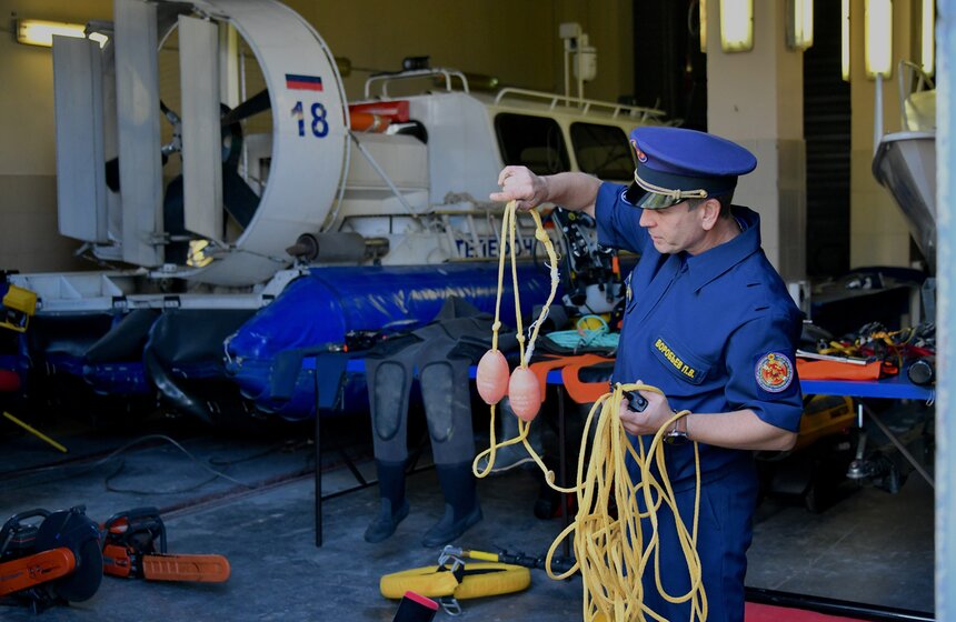 Какую помощь оказывают собаки-водолазы при обеспечении безопасности на водных объектах 16 фото