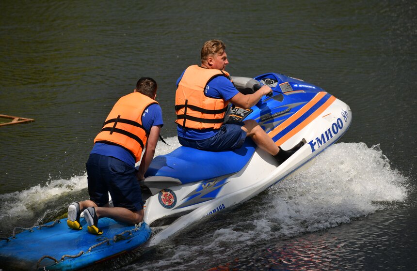 Какую помощь оказывают собаки-водолазы при обеспечении безопасности на водных объектах 31 фото