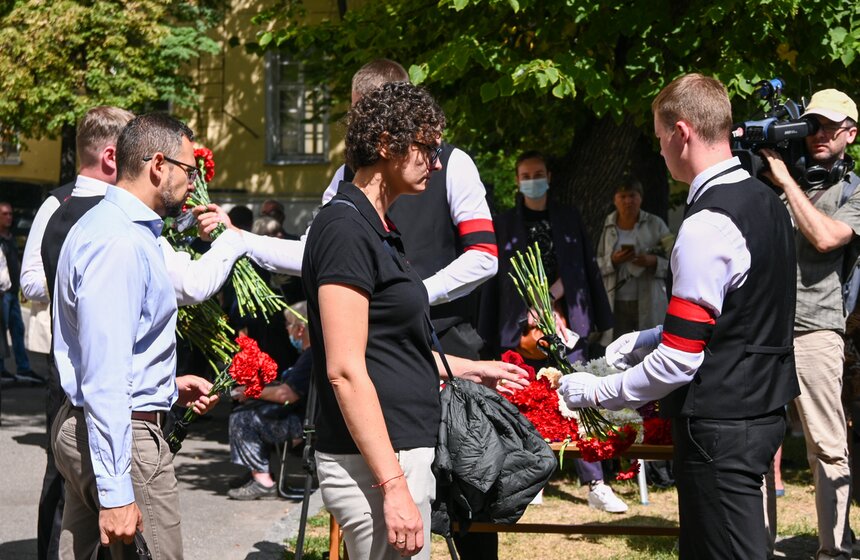 В Москве простились с Ясеном Засурским 13 фото