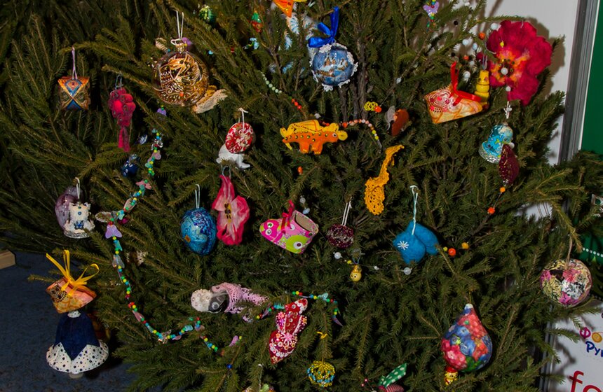 Ярмарка "HandMade подарки к Новому году" проходит в Сокольниках 3 фото