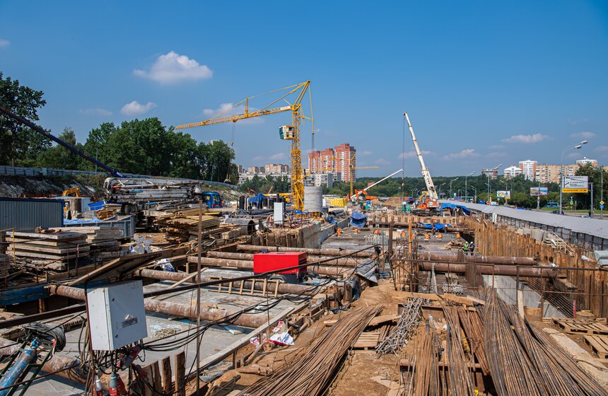 Собянин оценил ход реализации инфраструктурных проектов на Западе столицы 6 фото