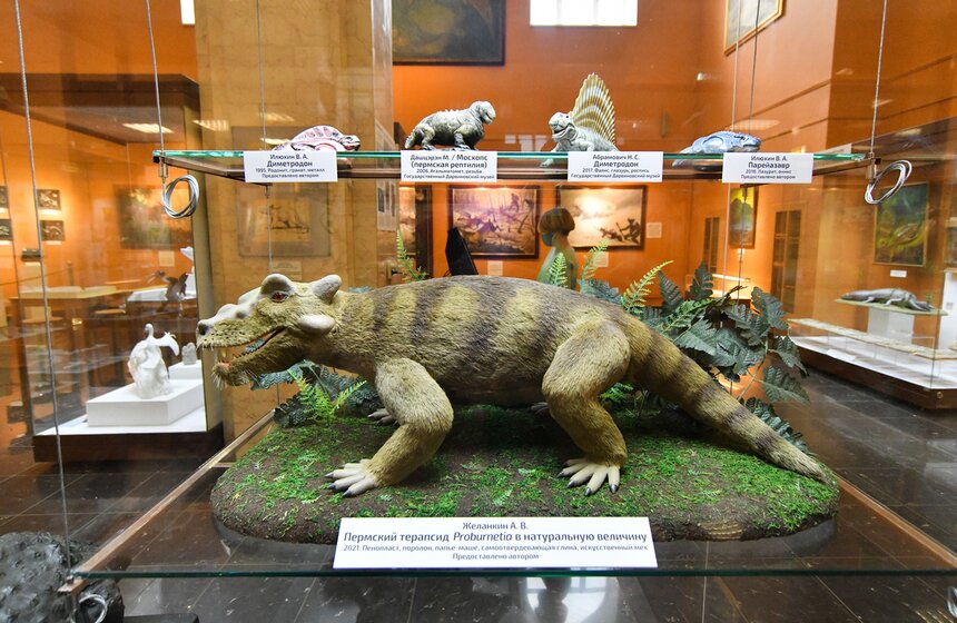 Выставка "Русский палеоарт" открылась Дарвиновском музее 9 фото