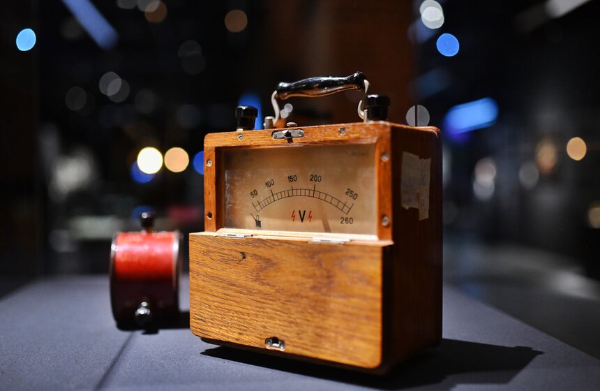 В Музее Москвы открылась выставка "Электрификация. 100 лет плану ГОЭЛРО" 4 фото