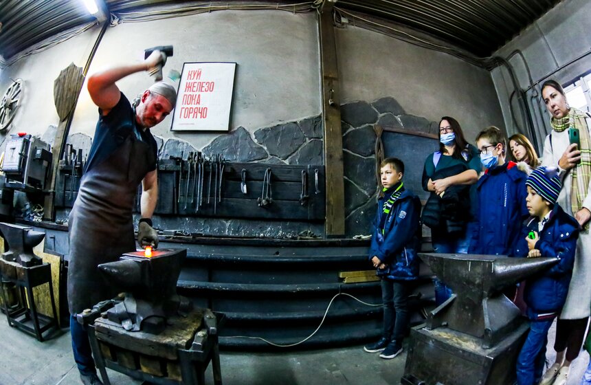 Дизайн-завод Flacon приглашает москвичей на мастер-классы Первой Кузни 17 фото