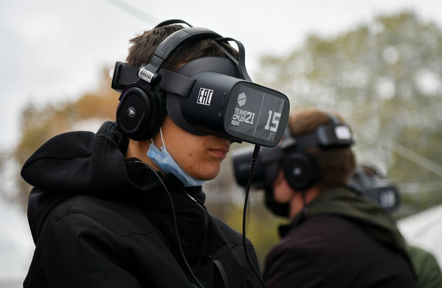 На ВДНХ прошел Всероссийский фестиваль "Техносреда" 21 фото