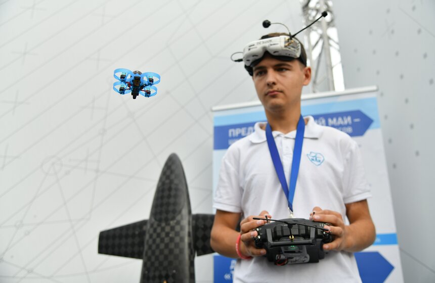 На ВДНХ прошел Всероссийский фестиваль "Техносреда" 15 фото