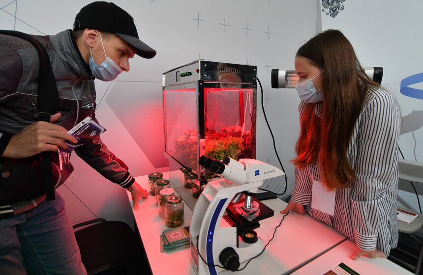 На ВДНХ прошел Всероссийский фестиваль "Техносреда" 6 фото