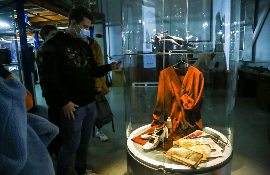 Выставка "Горизонт ожидания" заработала в Открытой коллекции Политеха 6 фото