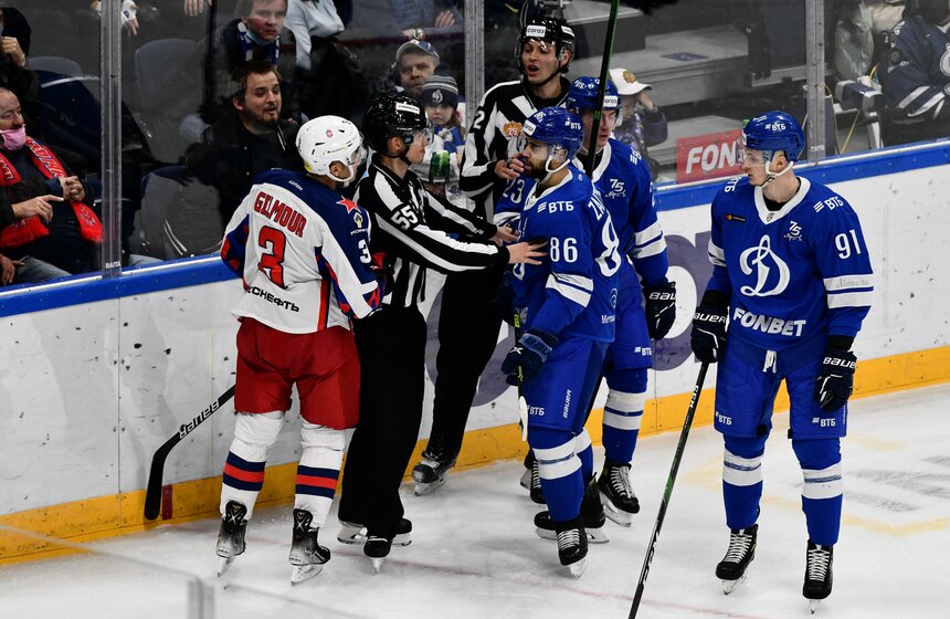 ЦСКА всухую победил "Динамо" в хоккейном дерби 6 фото