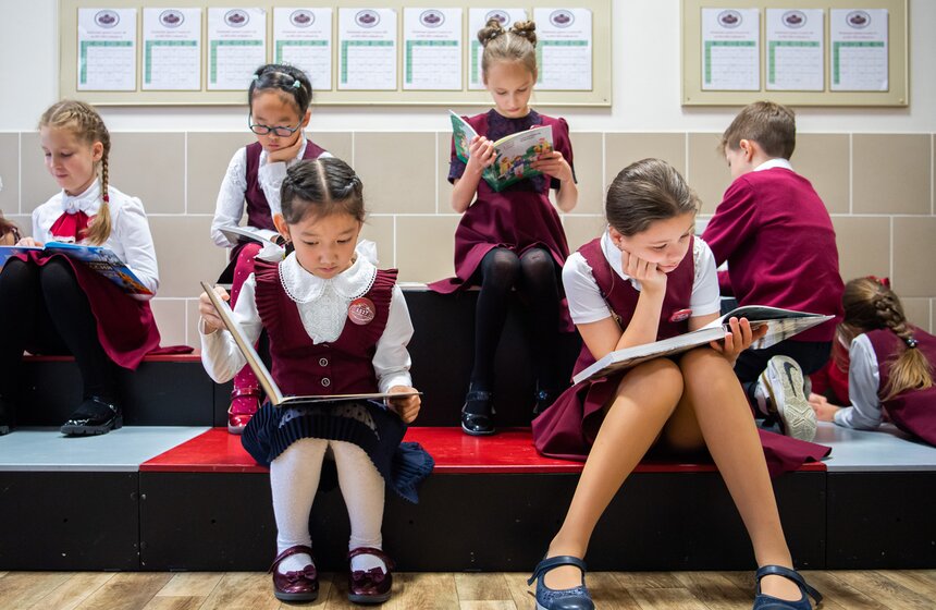 Собянин рассказал о планах переоснащения школ современными компьютерами 5 фото