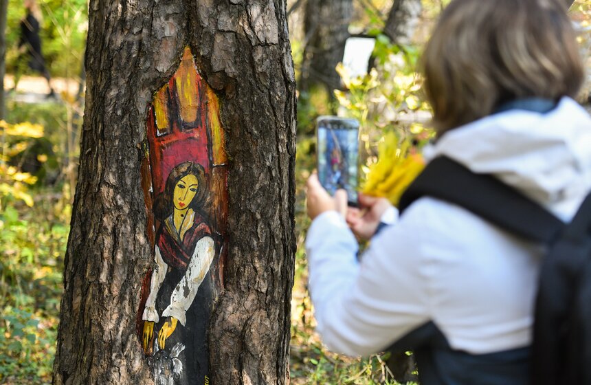 В столичных парках проходит волонтерская акция "ПаркАрт" 5 фото