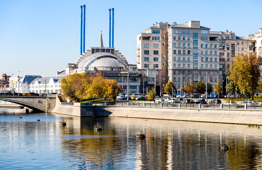 В Москве на Водоотводном канале проведут консервацию плавающих фонтанов 1 фото