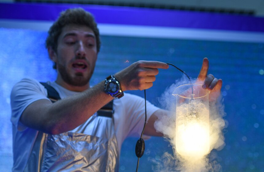 В Москве прошел фестиваль NAUKA 0+ 19 фото