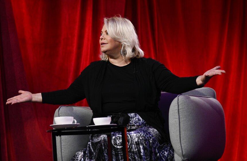 Яна Поплавская приняла участие в съемках программы "Золотая рыбка" 14 фото